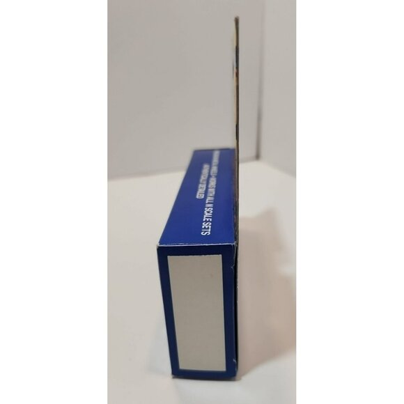 N Scale Life-Like 7710 ATSF Atchison Topeka Santa Fe Cupola Caboose #1943 - Picture 2 of 7